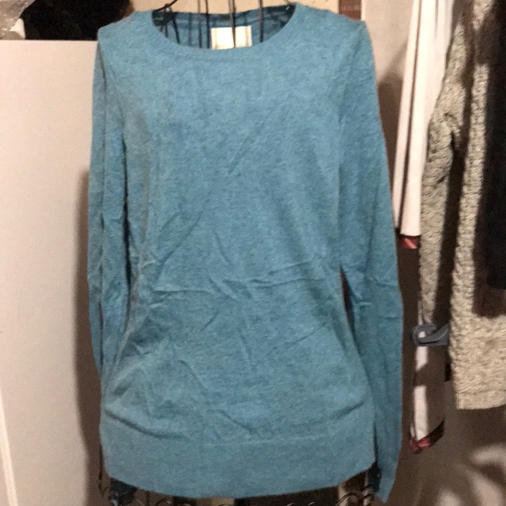 100% cashmere sweater